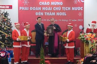 Chủ tịch nước chúc mừng Giáng sinh Tổng giáo phận Huế