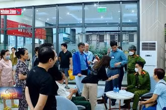 Cư dân chung cư kêu cứu khi dịch vụ thiết yếu bị ''cắt''