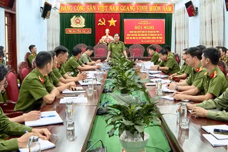 Quang cảnh hội nghị.