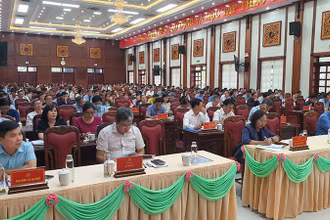 Gần 300 đại biểu Hội đồng nhân dân các cấp tỉnh Gia Lai tham dự tập huấn.