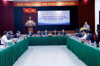 Hội thảo có sự tham dự của nhiều lãnh đạo các ban, ngành, các nhà nghiên cứu, lý luận, phê bình.