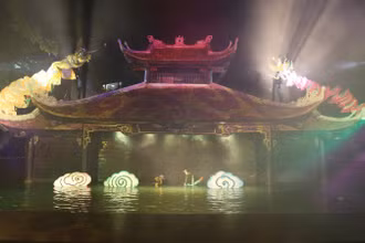 Không gian huyền ảo của vở rối "Khúc đồng dao".