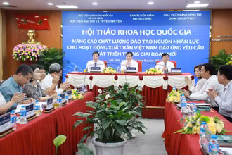 Quang cảnh hội thảo khoa học quốc gia về nâng cao chất lượng nhân lực trong xuất bản.