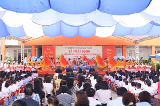 Sự kiện thu hút sự tham gia của đông đảo các đại biểu, chuyên gia và ngành giáo dục quận Nam Từ Liêm.