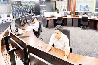 Trung tâm điều độ hệ thống điện hoàn toàn tự động của ngành điện thành phố.