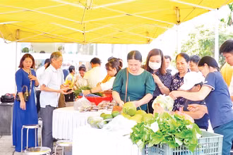 Nhiều nông sản Quảng Trị được người tiêu dùng biết đến nhờ sàn thương mại điện tử. 