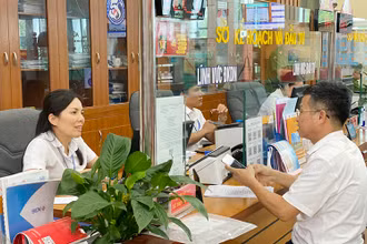 Đẩy mạnh cải cách thủ tục hành chính, tạo điều kiện thuận lợi cho người dân và doanh nghiệp.