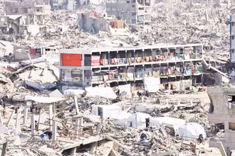 Cảnh đổ nát tại khu trại tị nạn Jabalia ở miền bắc Gaza.