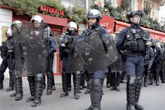 An ninh được tăng cường tại thủ đô Paris.