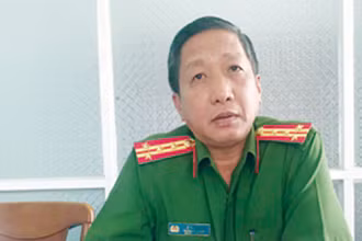 Đại tá Lê Văn Mót khi còn là Trưởng Công an thành phố Phú Quốc.