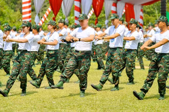 Các đơn vị về tham gia hội trại.