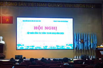 Quang cảnh hội nghị.