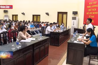 Hà Nội: Khó khăn tìm giải pháp cho trẻ mầm non tới trường