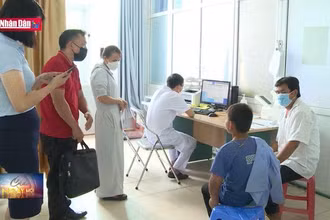 Cảnh báo thực trạng tự chữa vết thương bằng lá thuốc không qua thăm khám