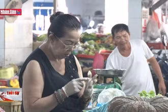 Người dân lơ là trong công tác phòng, chống Covid-19