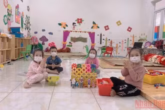 Một phòng học mẫu giáo của Trường mầm non Tiền Châu, thành phố Phúc Yên, Vĩnh Phúc. (Ảnh: HÀ HỒNG HÀ) 