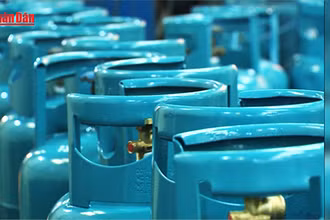 [Video] Giá gas bán lẻ trong nước tiếp tục giảm
