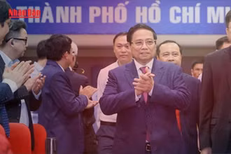 [Video] Thủ tướng Phạm Minh Chính dự lễ kỷ niệm 30 năm thành lập Đại học Quốc gia TP Hồ Chí Minh