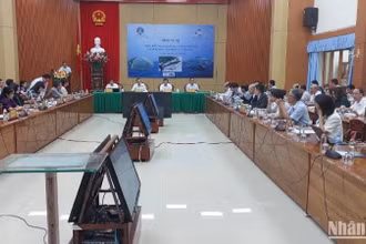 Quang cảnh hội nghị.