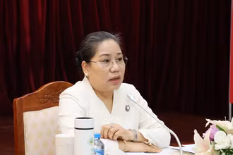 Bà Suansavanh Viyaket, Bộ trưởng Thông tin, Văn hóa và Du lịch Lào. (Ảnh: Báo Pasaxon)
