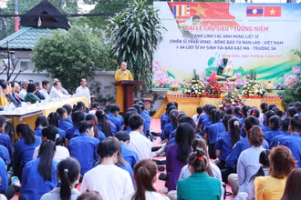 Quang cảnh buổi lễ. Ảnh: Trịnh Dũng