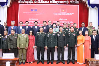 Các đại biểu tại lễ kỷ niệm. Ảnh: Trịnh Dũng