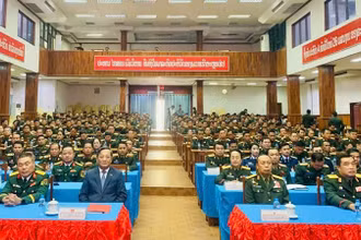 Các đại biểu tham dự buổi lễ. (Ảnh: HẢI TIẾN)