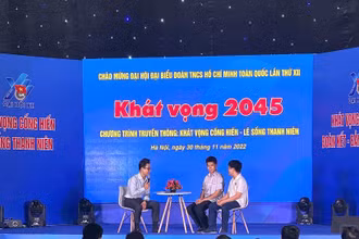 Các đại biểu chia sẻ tại chương trình.