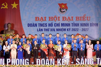 Ra mắt Ban Chấp hành Đoàn Thanh niên Cộng sản tỉnh Ninh Bình, khóa XIV, nhiệm kỳ 2022-2027.