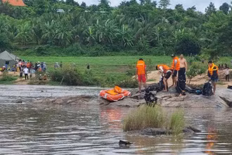 Sáng 4/9, lực lượng chức năng tìm thấy thi thể nạn nhân cách hiện trường ban đầu hơn 70m.