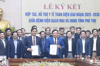 Lãnh đạo tỉnh Phú Thọ và Bệnh viện Bạch Mai ký kết hợp tác toàn diện giữa tỉnh Phú Thọ và Bệnh viện Bạch Mai.