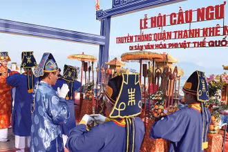 Đà Nẵng sẽ nâng cấp Lễ hội Cầu ngư truyền thống - Di sản văn hóa phi vật thể quốc gia, lên Lễ hội cấp thành phố.