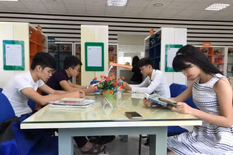 Thư viện dành cho công nhân Nhà máy Samsung Electronics Việt Nam Thái Nguyên (SEVT).