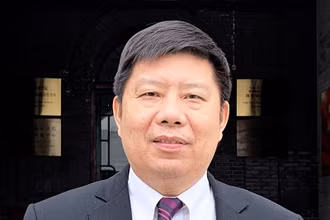 Giải đáp câu hỏi của thời đại