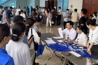 Phiên đấu giá đất ngày 19/8 tại huyện Hoài Đức (Hà Nội) đạt kỷ lục về thời gian đấu giá. 