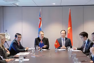 Đoàn đại biểu cấp cao của thành phố Hà Nội làm việc với chính quyền Thủ đô Wellington (New Zealand).