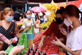 Chương trình “Phiên chợ 0 đồng” trở thành hoạt động hằng năm mỗi dịp Xuân về tại Bệnh viện Nhi đồng 1, Thành phố Hồ Chí Minh. (Ảnh YẾN NGỌC)
