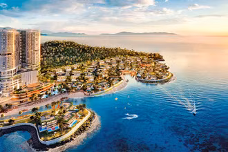 Nha Trang (Khánh Hòa) luôn được biết đến là vùng đất được thiên nhiên ưu ái, sở hữu những cung đường và vịnh biển thuộc tốp đẹp nhất thế giới.