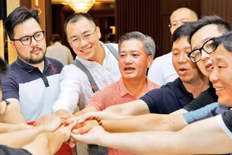 Hội đồng Doanh nghiệp gia đình Việt Nam gặp mặt nhân ngày thành lập 28/6. Ảnh: Khánh An