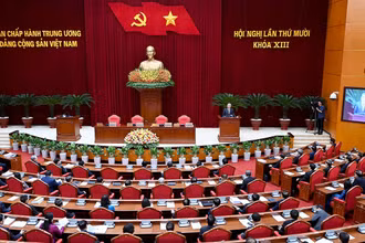 Bế mạc Hội nghị Trung ương 10 khóa XIII