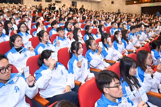 Các đại biểu dự Ðại hội toàn quốc Hội Sinh viên Việt Nam lần thứ 11. (Ảnh DUY LINH)