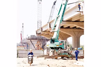 Hầu hết các gói thầu xây lắp thuộc dự án vành đai 3 đoạn qua địa bàn Thành phố Hồ Chí Minh đang thiếu vật liệu cát để san lấp nền.