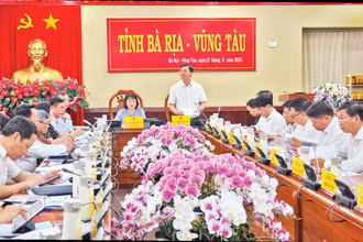Các đại biểu đóng góp nhiều ý kiến tháo gỡ vướng mắc trong quản lý, vận hành nhà chung cư.