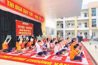 Trang bị kiến thức phòng cháy, chữa cháy, thoát hiểm cho học sinh
