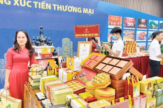 Sản phẩm OCOP Hải Dương được đưa lên nhiều trang thương mại điện tử.