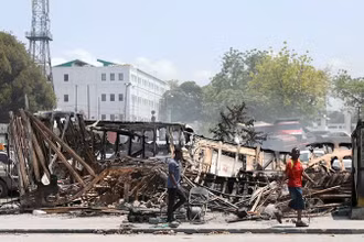 Thủ đô Port-au-Prince của Haiti bị tàn phá bởi bạo lực băng đảng. (Ảnh REUTERS)