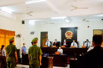 Phiên tòa xét xử một bị cáo chưa thành niên ở Kiên Giang.