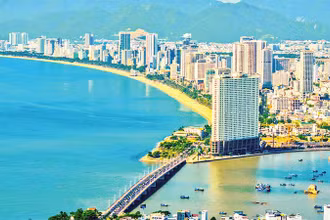Một góc thành phố biển Nha Trang. (Ảnh QUỐC BẢO)
