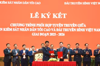 Lễ ký kết chương trình phối hợp tuyên truyền giữa Viện Kiểm sát nhân dân tối cao và Đài Truyền hình Việt Nam.