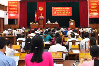 Quang cảnh kỳ họp.